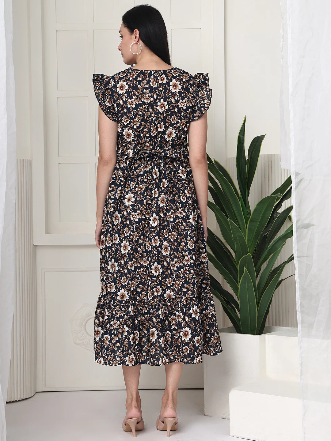 Frempy Women Black Floral Printed Knee Length Dress