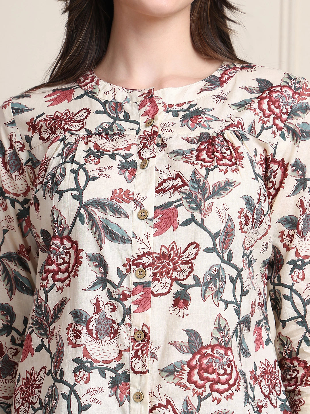 Off White Kalamkari Floral Print Gathered Pure Cotton Top