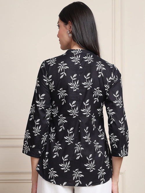 Black Leaf Print Buttoned Pure Cotton Top