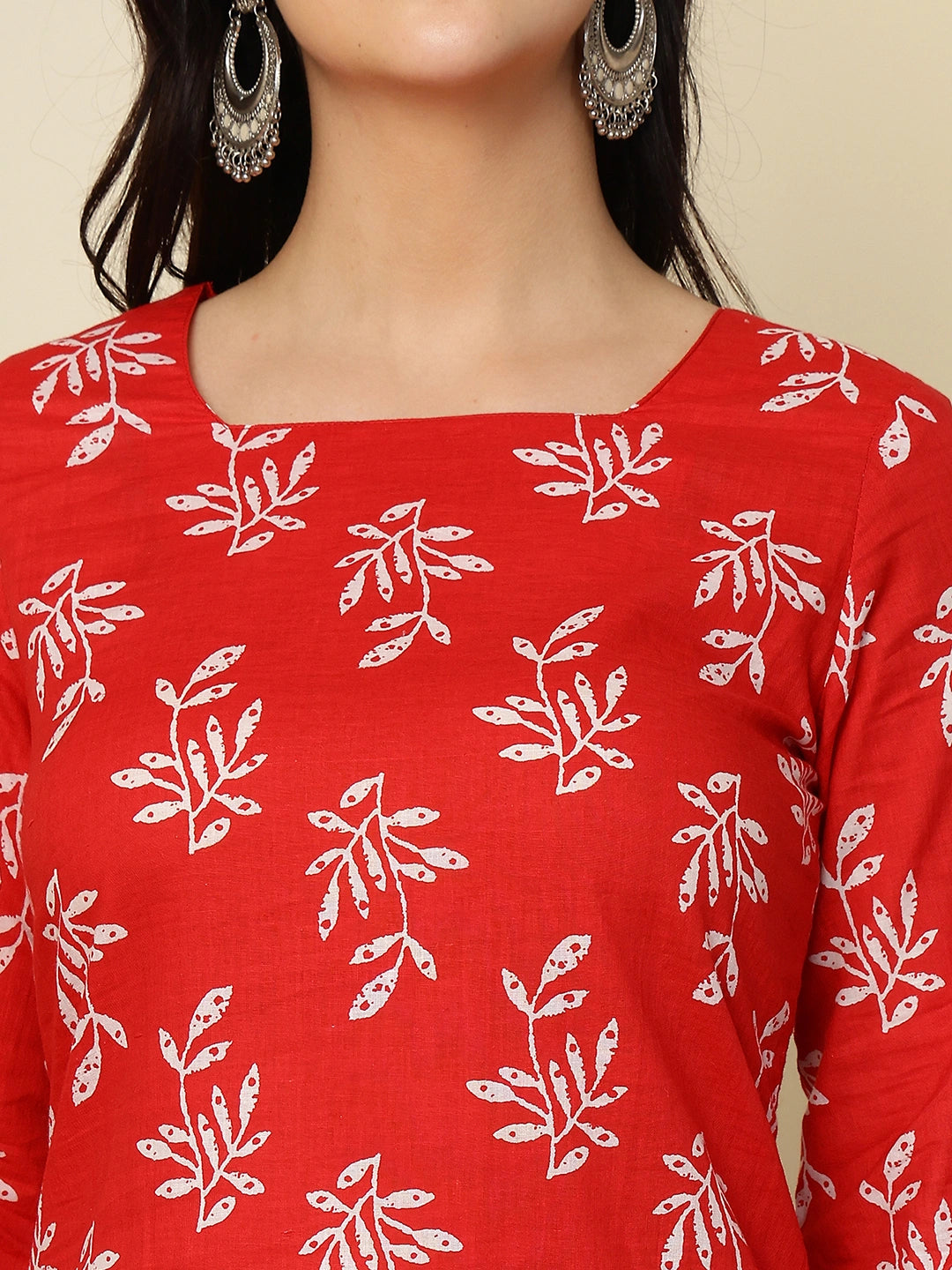Red Leaf Printed  Lace-Up Back Pure Cotton Short Kurti