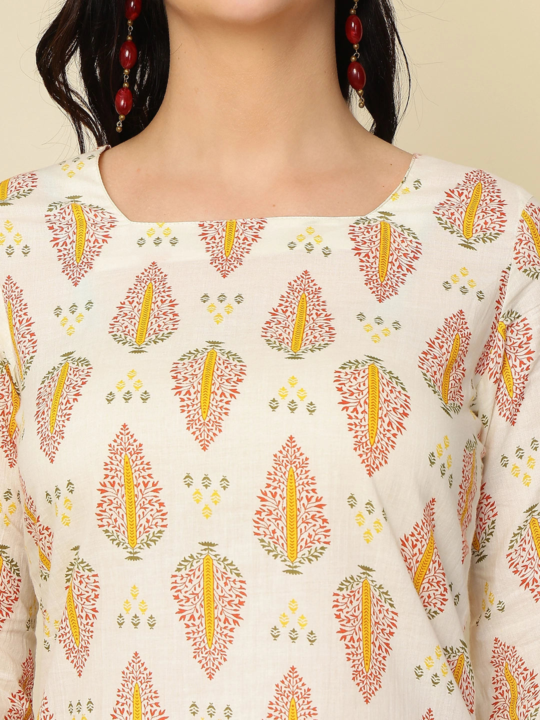 Ivory Ethnic Motifs Printed Lace-Up Back Pure Cotton Short Kurti