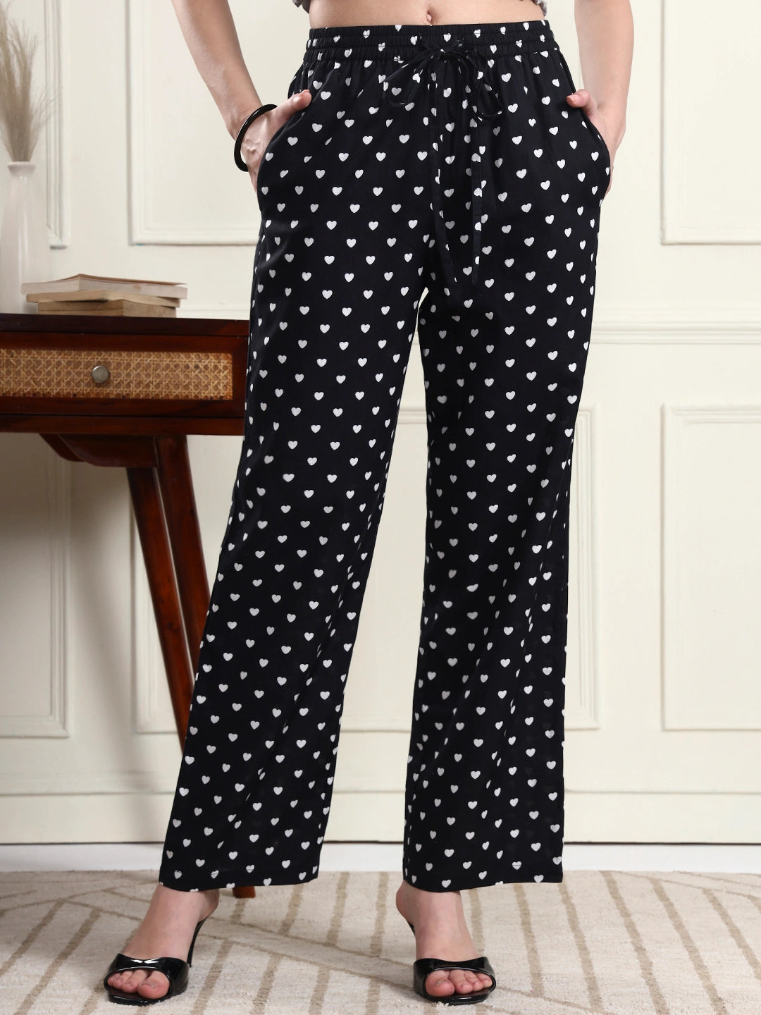 Black Heart Print Wide-Leg Trousers
