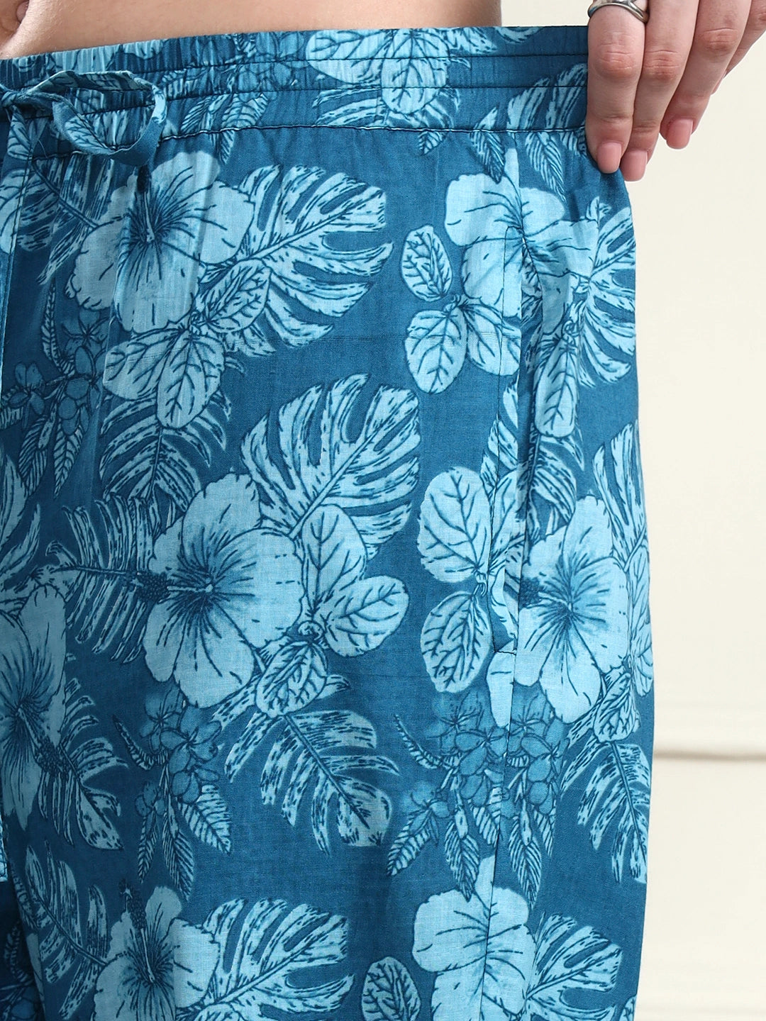 Blue Tropical Floral Print Wide-Leg Trousers